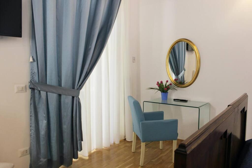 Appartement Easy Duomo Naples